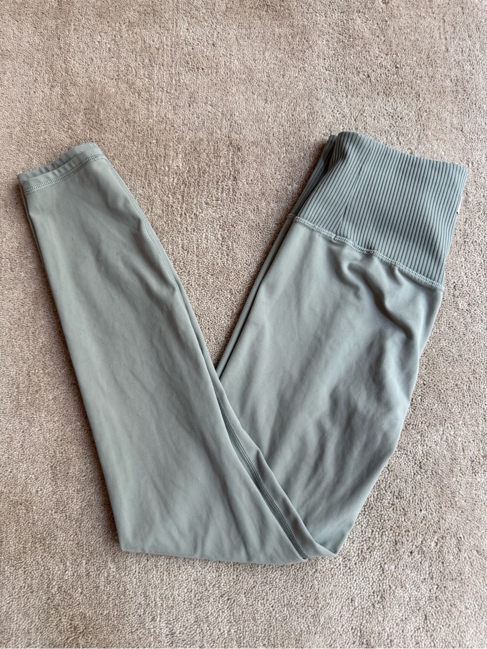 Vuori Ribbed High-Waist Leggings - Sage